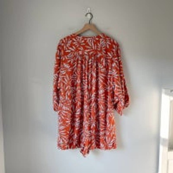 Loft Beach Women's Orange Tropical Leaf Print Romper Size Large - Picture 4 of 4